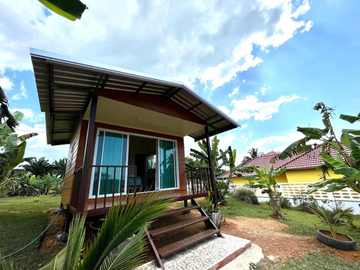 Rak Suan รักสวนโฮมสเตย์ Hébergement de vacances